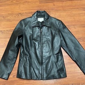 Worthington Women’s genuine black leather jacket
